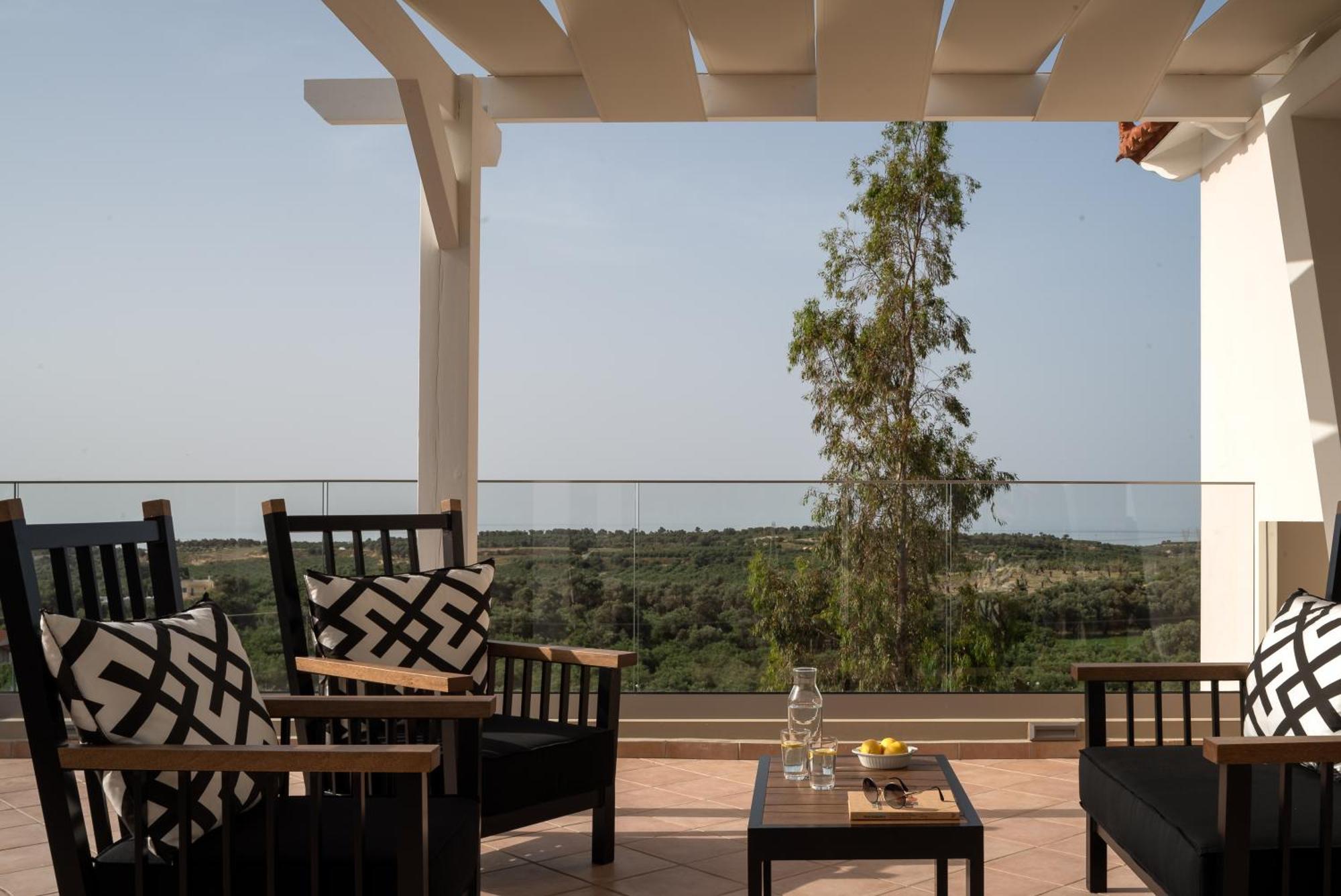 Pigi  Tsourlakis Residence, An Oasis Of Tranquility, By Thinkvilla מראה חיצוני תמונה