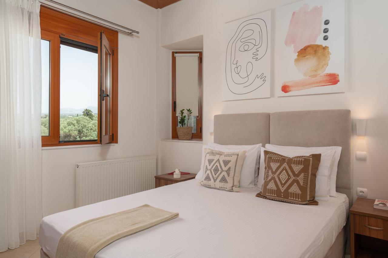 Pigi  Tsourlakis Residence, An Oasis Of Tranquility, By Thinkvilla מראה חיצוני תמונה